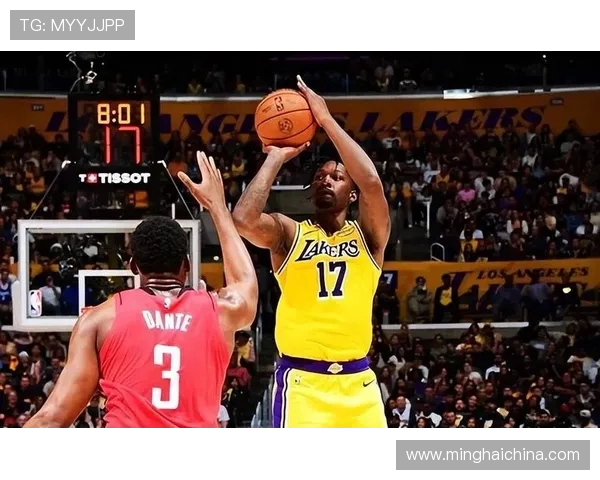 湖人抢人大洛施压雄鹿！争冠中锋成雄鹿续约难题